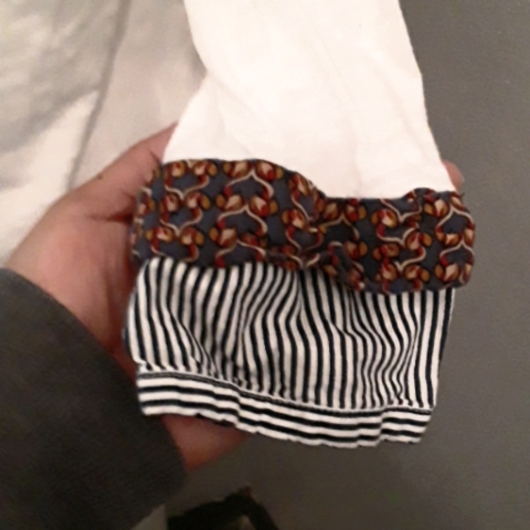 Little Yellow Button Top - Picture 3 of 7